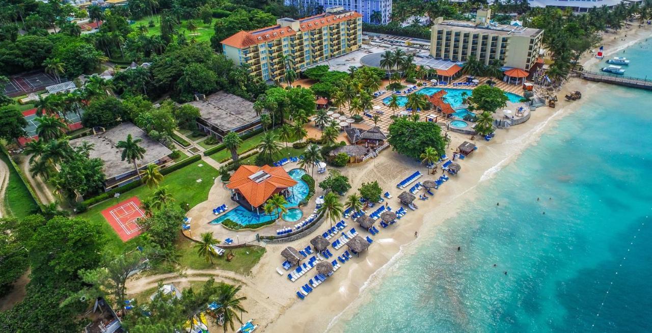 Jewel Dunn'S River Adult Beach Resort & Spa オーチョ・リオス エクステリア 写真