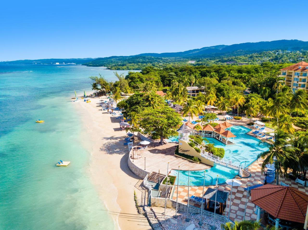 Jewel Dunn'S River Adult Beach Resort & Spa オーチョ・リオス エクステリア 写真