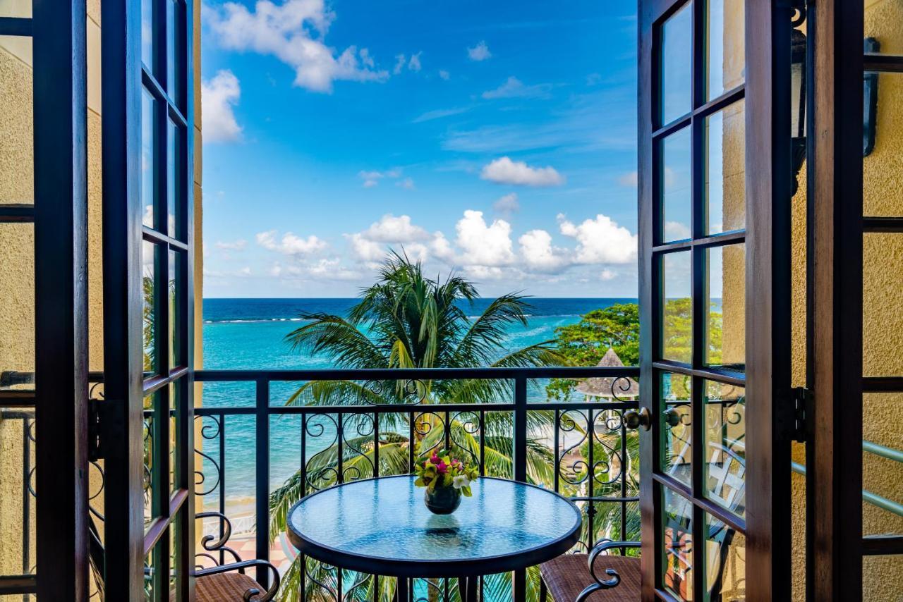 Jewel Dunn'S River Adult Beach Resort & Spa オーチョ・リオス エクステリア 写真