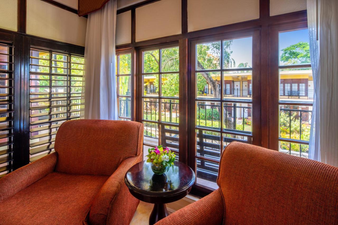 Jewel Dunn'S River Adult Beach Resort & Spa オーチョ・リオス エクステリア 写真